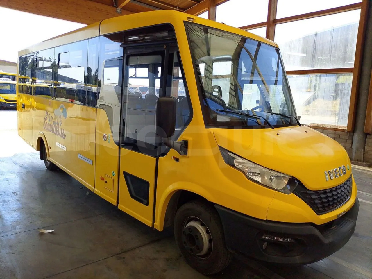 Iveco Indcar - Školní autobus: obrázek 1 Iveco Indcar - Školní autobus: obrázek 1