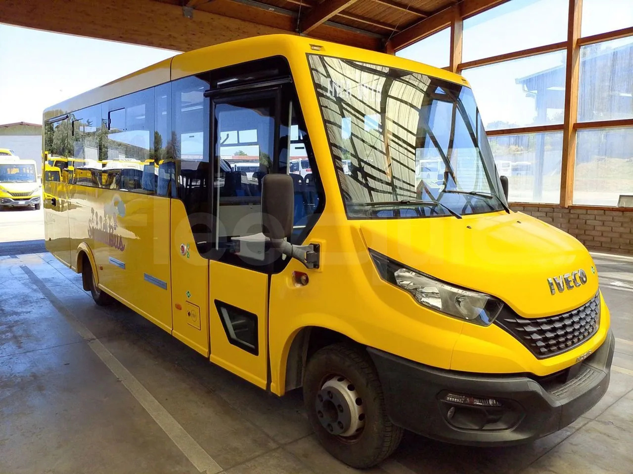 Iveco Indcar - Školní autobus: obrázek 1 Iveco Indcar - Školní autobus: obrázek 1