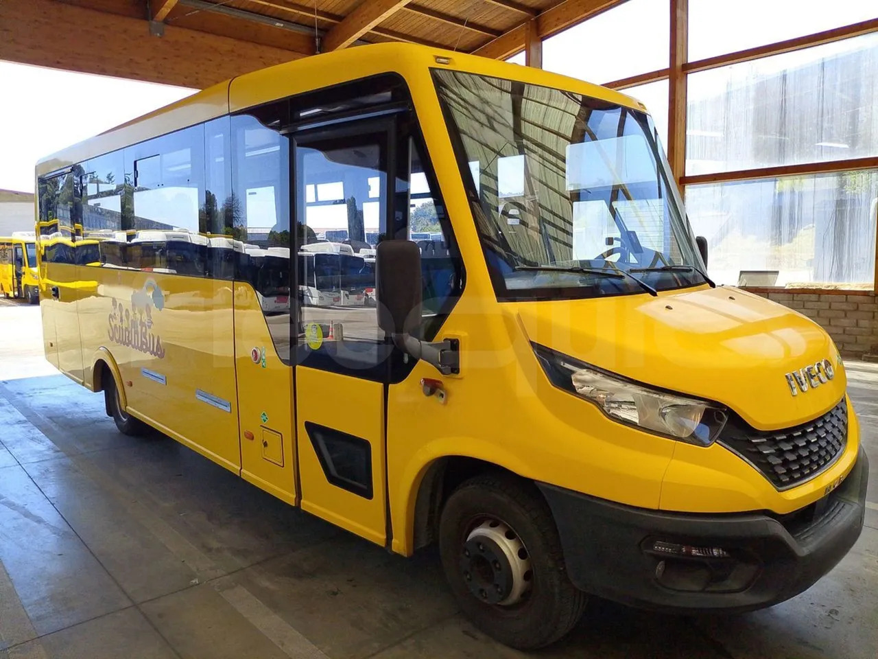 Iveco Indcar - Školní autobus: obrázek 1 Iveco Indcar - Školní autobus: obrázek 1