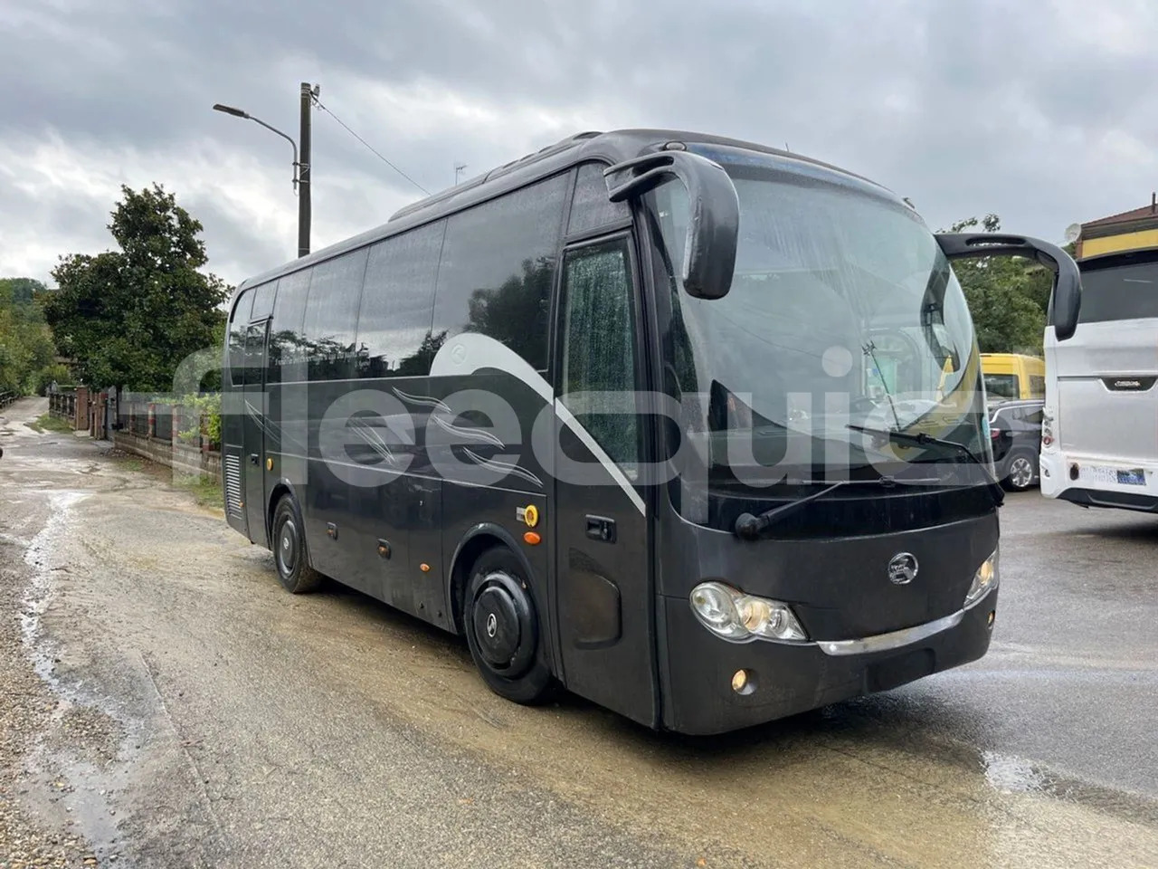 King Long XMQ6800 - Školní autobus: obrázek 1 King Long XMQ6800 - Školní autobus: obrázek 1