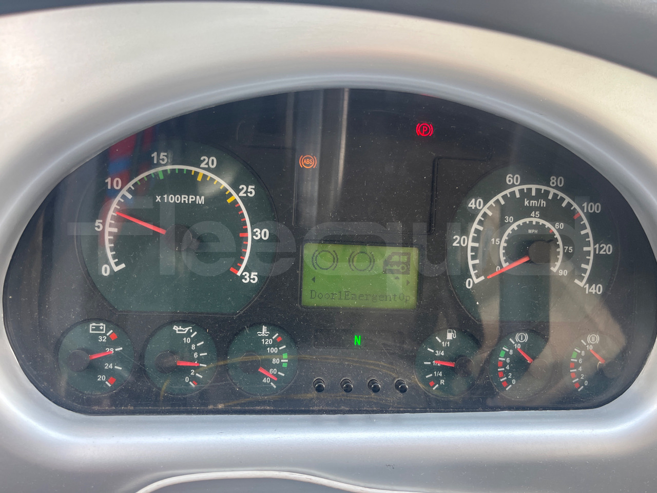 King Long XMQ6900 - Turistický autobus: obrázek 3 King Long XMQ6900 - Turistický autobus: obrázek 3