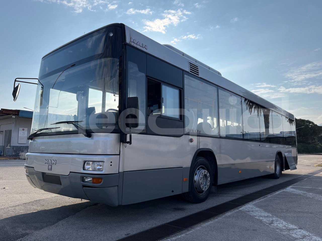 Man Lion's Classic - Autobus příměstský: obrázek 4 Man Lion's Classic - Autobus příměstský: obrázek 4