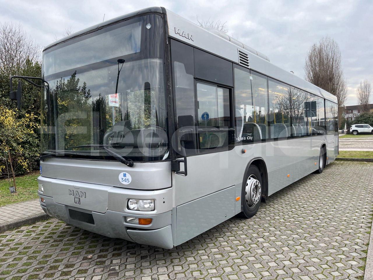 Man Lion's Classic - Autobus příměstský: obrázek 4 Man Lion's Classic - Autobus příměstský: obrázek 4