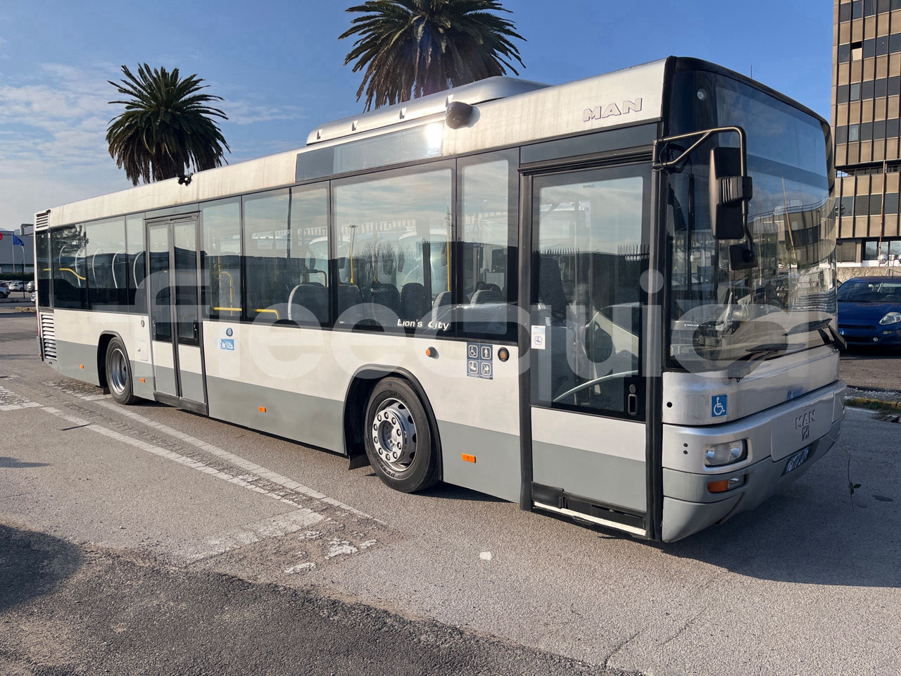 Man Lion's Classic - Autobus příměstský: obrázek 1 Man Lion's Classic - Autobus příměstský: obrázek 1