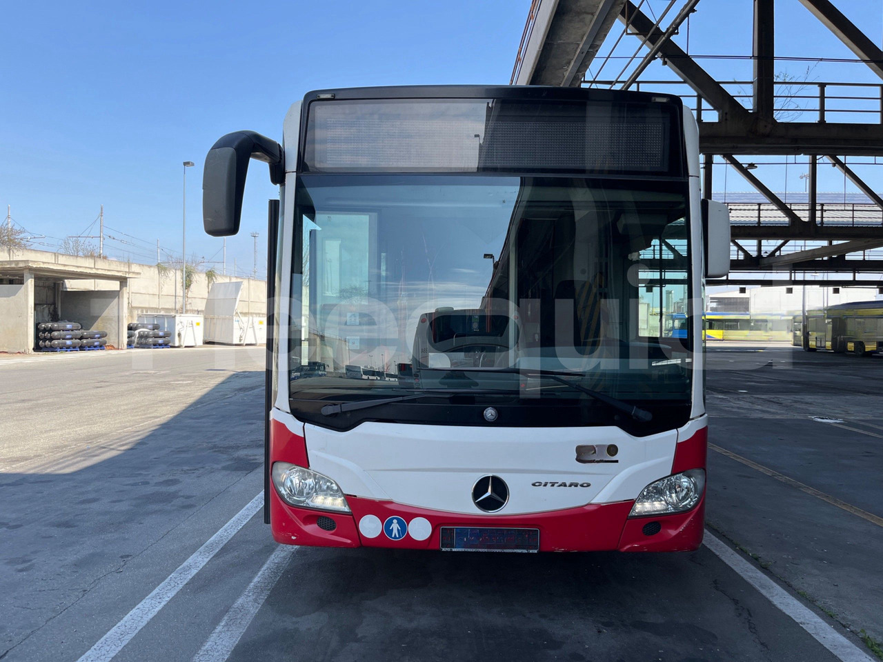 Mercedes-Benz Citaro - Městský autobus: obrázek 2 Mercedes-Benz Citaro - Městský autobus: obrázek 2