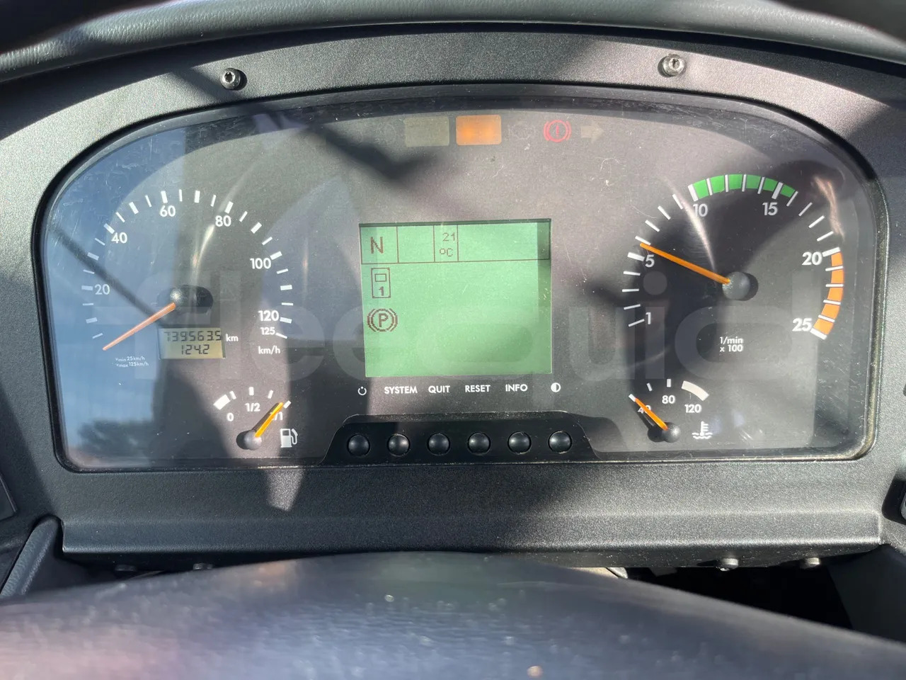 Mercedes-Benz Integro - Autobus příměstský: obrázek 3 Mercedes-Benz Integro - Autobus příměstský: obrázek 3