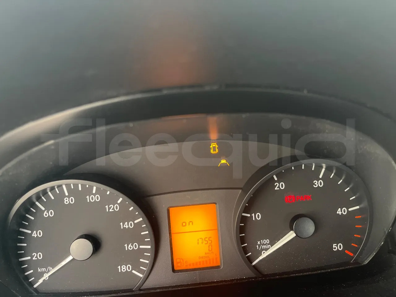 Mercedes-Benz Sprinter - Autobus příměstský: obrázek 3 Mercedes-Benz Sprinter - Autobus příměstský: obrázek 3