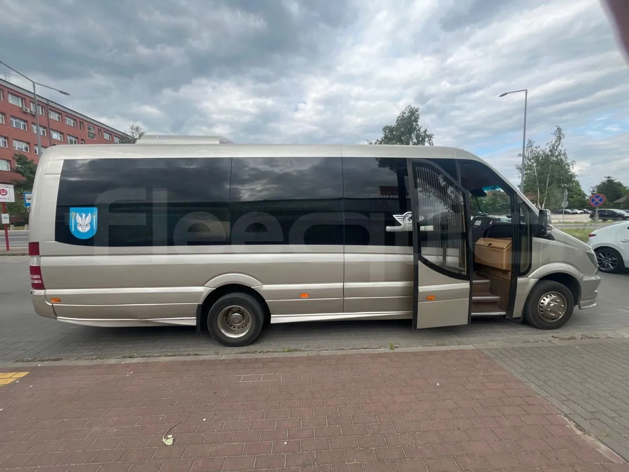 Mercedes-Benz Sprinter - Minibus, Mikrobus: obrázek 4 Mercedes-Benz Sprinter - Minibus, Mikrobus: obrázek 4