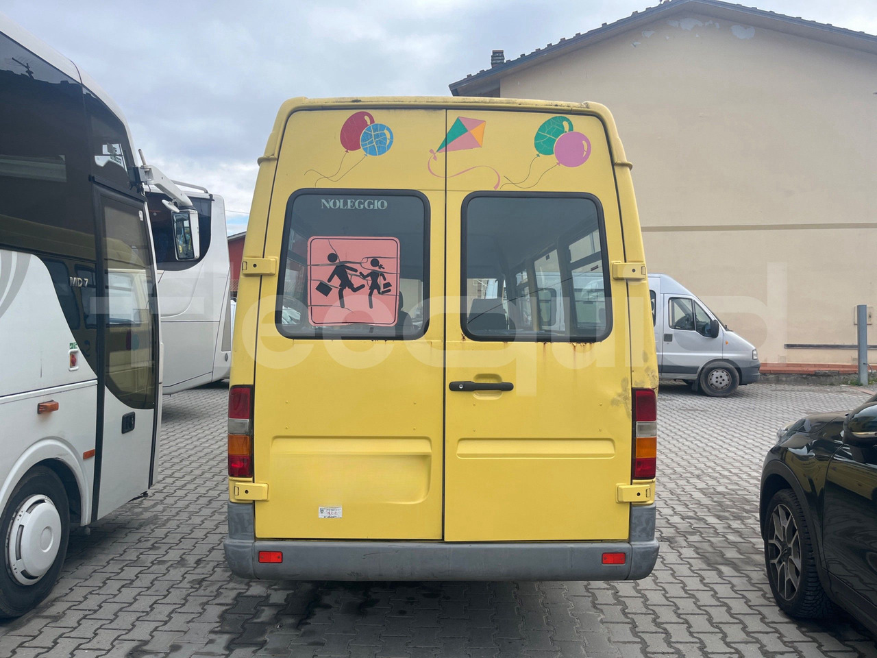 Mercedes-Benz Sprinter - Školní autobus: obrázek 5 Mercedes-Benz Sprinter - Školní autobus: obrázek 5