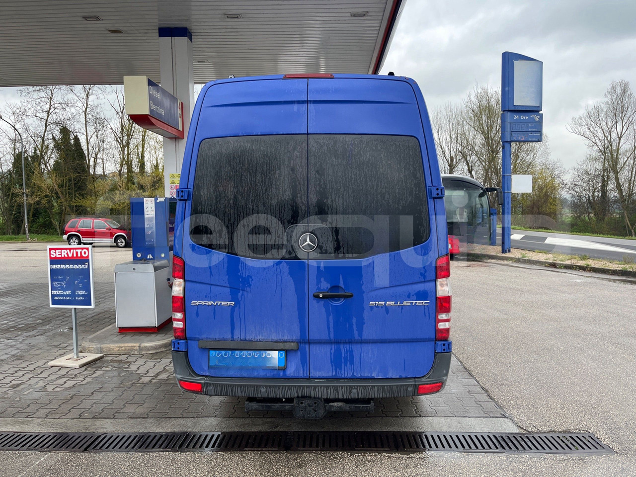 Mercedes-Benz Sprinter - Minibus, Mikrobus: obrázek 5 Mercedes-Benz Sprinter - Minibus, Mikrobus: obrázek 5