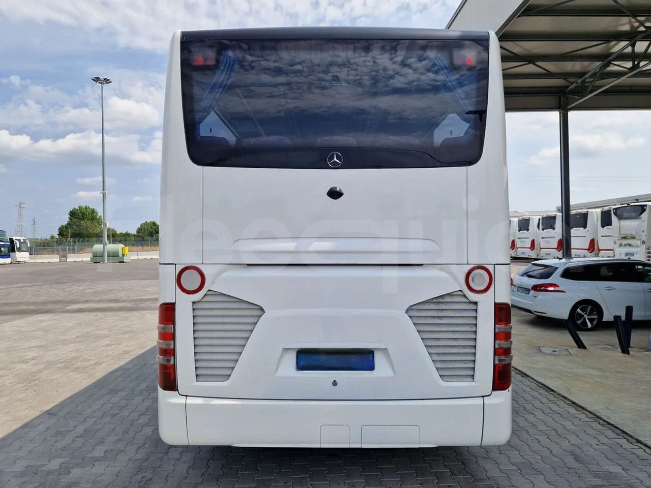 Mercedes-Benz Tourismo - Turistický autobus: obrázek 5 Mercedes-Benz Tourismo - Turistický autobus: obrázek 5