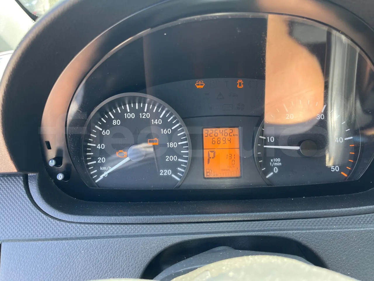 Mercedes-Benz Vito - Autobus příměstský: obrázek 3 Mercedes-Benz Vito - Autobus příměstský: obrázek 3