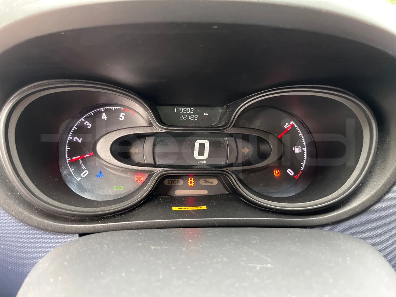 Opel Vivaro - B - Autobus příměstský: obrázek 3 Opel Vivaro - B - Autobus příměstský: obrázek 3