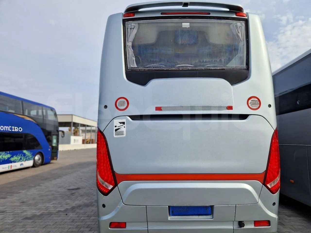 Scania Touring HD - Turistický autobus: obrázek 5 Scania Touring HD - Turistický autobus: obrázek 5