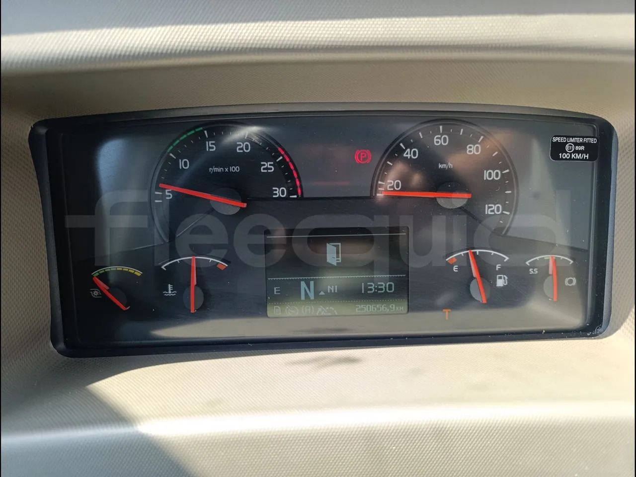 Volvo Sunsundegui - Turistický autobus: obrázek 3 Volvo Sunsundegui - Turistický autobus: obrázek 3