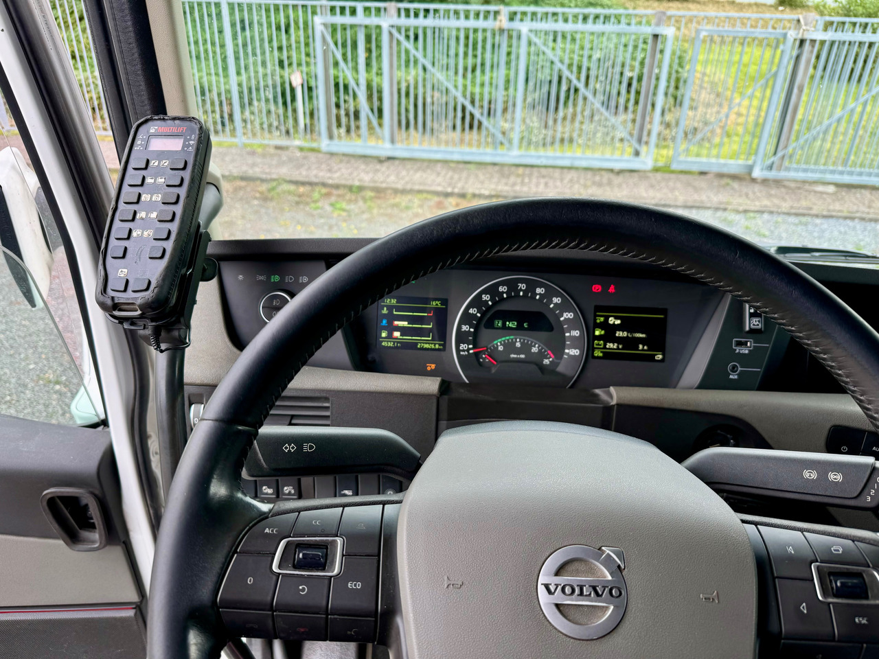 VOLVO Fh-13-540 6x4R leasing VOLVO Fh-13-540 6x4R: obrázek 12