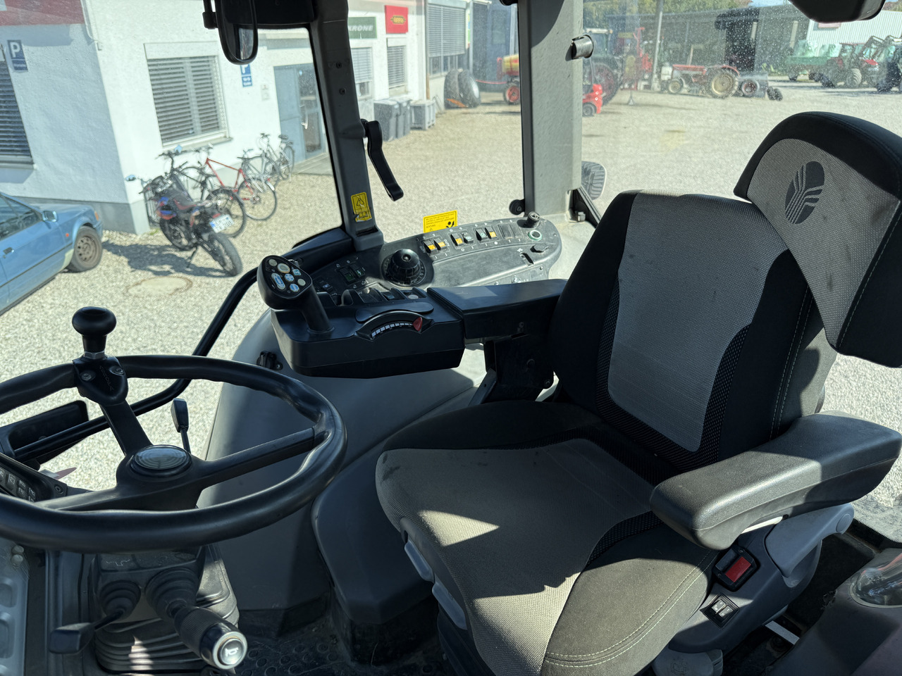 Steyr CVT 6170 - Traktor: obrázek 4 Steyr CVT 6170 - Traktor: obrázek 4