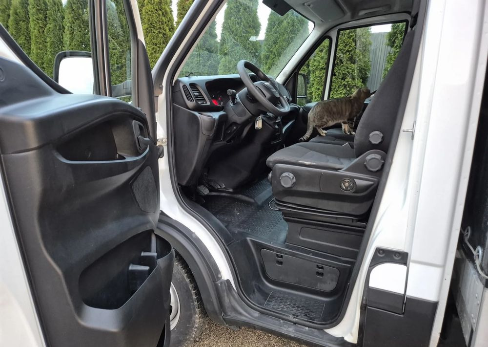 Iveco 35C14 - Dodávka valník: obrázek 5 Iveco 35C14 - Dodávka valník: obrázek 5