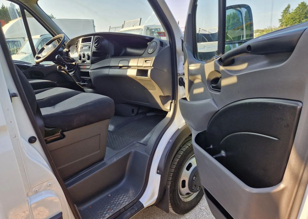 Dodávka sklápěč Iveco 35C15 3.0: obrázek 7