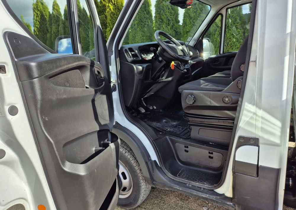 Iveco 35C15 3.0 - Dodávka valník: obrázek 5 Iveco 35C15 3.0 - Dodávka valník: obrázek 5