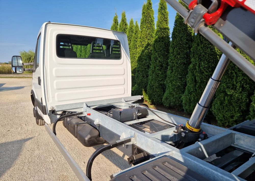 Iveco 35C15 3.0 - Dodávka sklápěč: obrázek 5 Iveco 35C15 3.0 - Dodávka sklápěč: obrázek 5