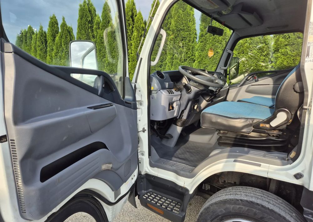 Mitsubishi Canter 7C15 3.0 150KM Silnik Iveco - Dodávka sklápěč: obrázek 5 Mitsubishi Canter 7C15 3.0 150KM Silnik Iveco - Dodávka sklápěč: obrázek 5