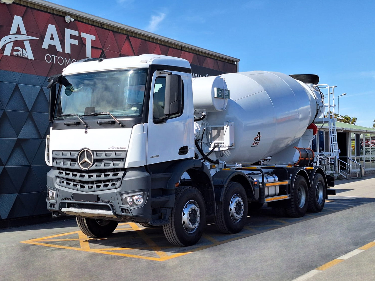 MERCEDES-BENZ AROCS 4142 - Stavební míchačka: obrázek 1 MERCEDES-BENZ AROCS 4142 - Stavební míchačka: obrázek 1
