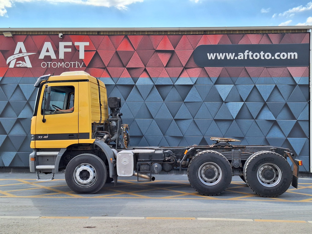 MERCEDES-BENZ ACTROS 3348 - Tahač: obrázek 5 MERCEDES-BENZ ACTROS 3348 - Tahač: obrázek 5