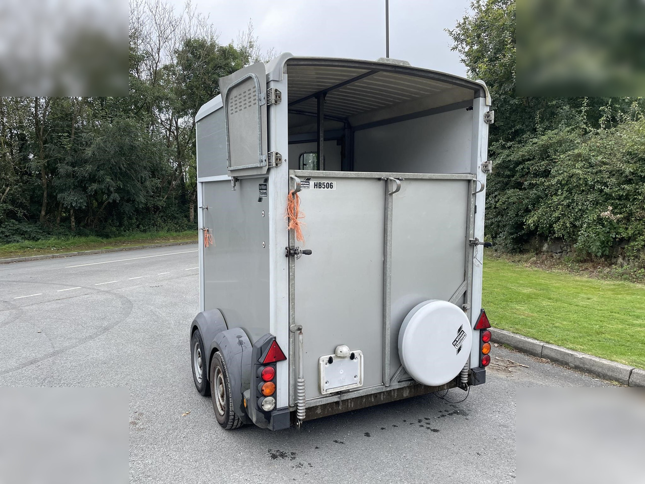 2012 IFOR WILLIAMS HB506 - Přepravník na koně: obrázek 2 2012 IFOR WILLIAMS HB506 - Přepravník na koně: obrázek 2