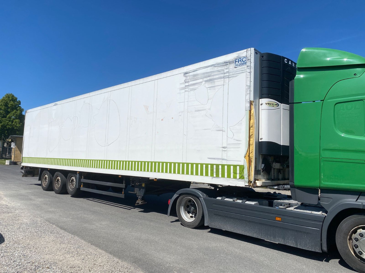 Schmitz Cargobull Carrier 1850 MT/ Doppelstock/Trennwand/ 2,75 m - Chladírenský návěs: obrázek 1 Schmitz Cargobull Carrier 1850 MT/ Doppelstock/Trennwand/ 2,75 m - Chladírenský návěs: obrázek 1