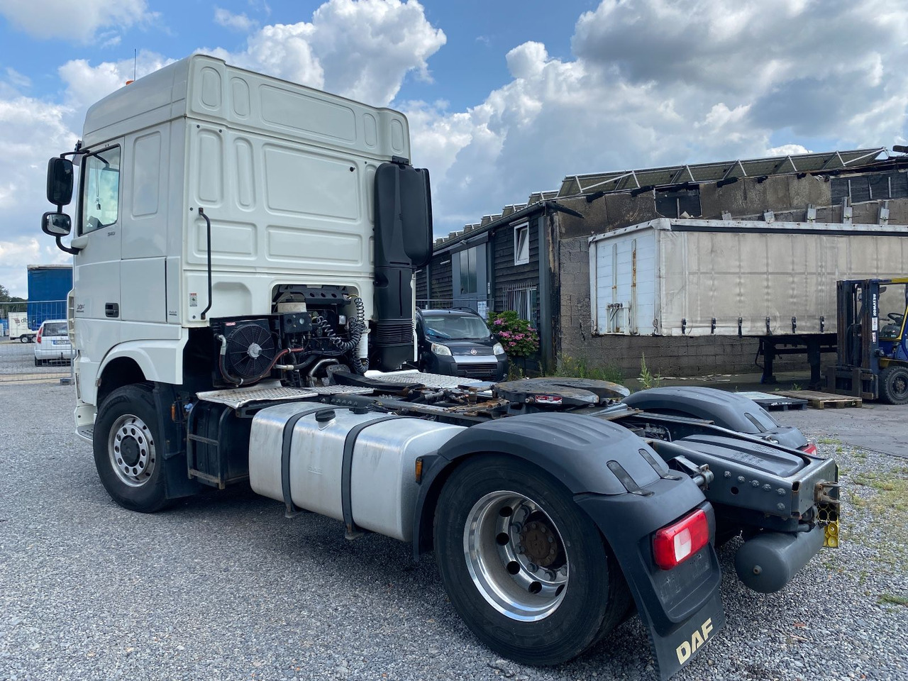 DAF XF 510 SC mit Kipphydr. - Tahač: obrázek 4 DAF XF 510 SC mit Kipphydr. - Tahač: obrázek 4