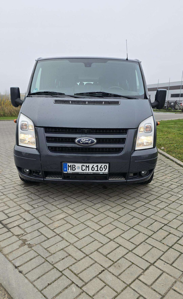 Ford Transit - Minibus, Mikrobus: obrázek 1 Ford Transit - Minibus, Mikrobus: obrázek 1