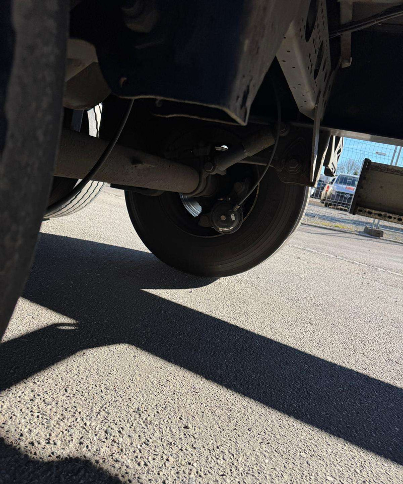 Krone Standart - Skříňový návěs: obrázek 5 Krone Standart - Skříňový návěs: obrázek 5