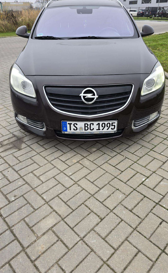 Opel Insignia - Kombi: obrázek 2 Opel Insignia - Kombi: obrázek 2