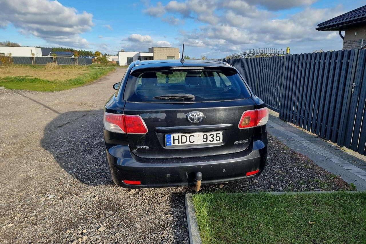 Toyota Avensis - Kombi: obrázek 4 Toyota Avensis - Kombi: obrázek 4