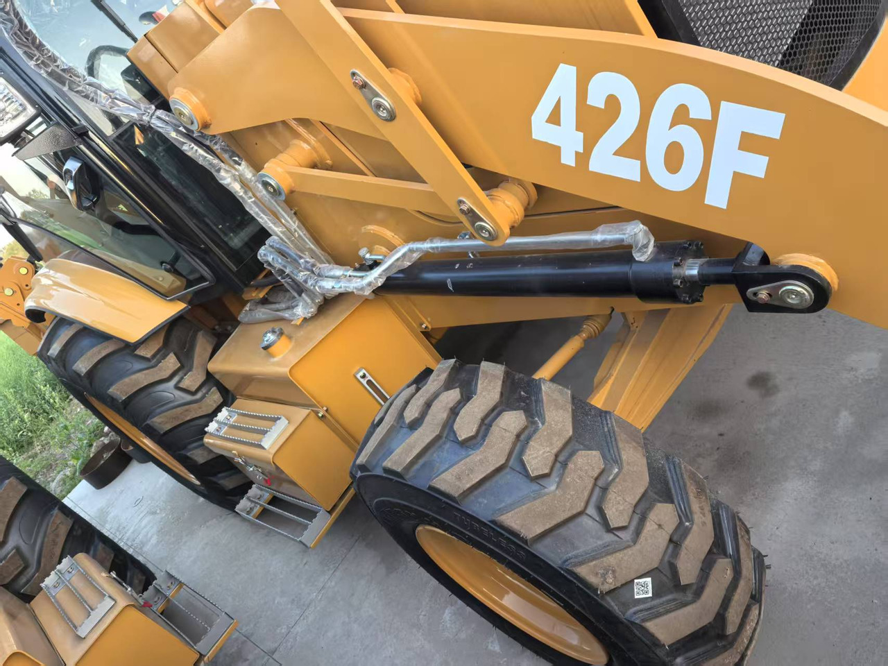 CATERPILLAR 426F new backhoe loader 2025 hot sale jcb - Rýpadlo-nakladač: obrázek 3 CATERPILLAR 426F new backhoe loader 2025 hot sale jcb - Rýpadlo-nakladač: obrázek 3