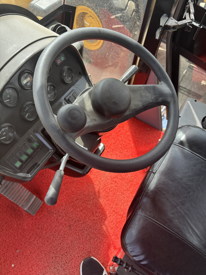 CATERPILLAR 966H great condition discouted - Kolový nakladač: obrázek 5 CATERPILLAR 966H great condition discouted - Kolový nakladač: obrázek 5