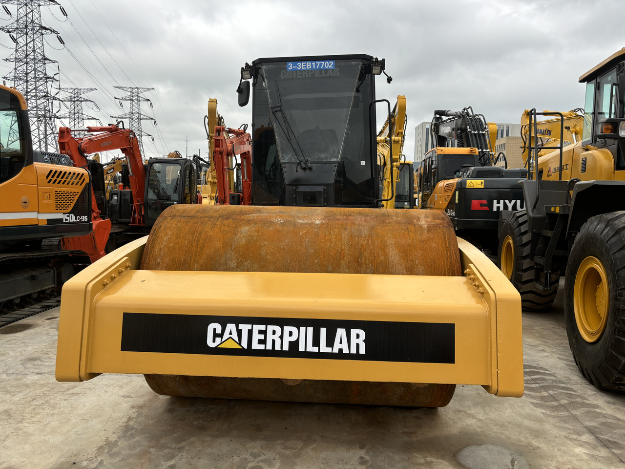 CATERPILLAR CS76 - Silniční válec: obrázek 1 CATERPILLAR CS76 - Silniční válec: obrázek 1
