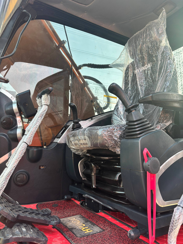 HYUNDAI 305LC-9T - Pásové rýpadlo: obrázek 5 HYUNDAI 305LC-9T - Pásové rýpadlo: obrázek 5