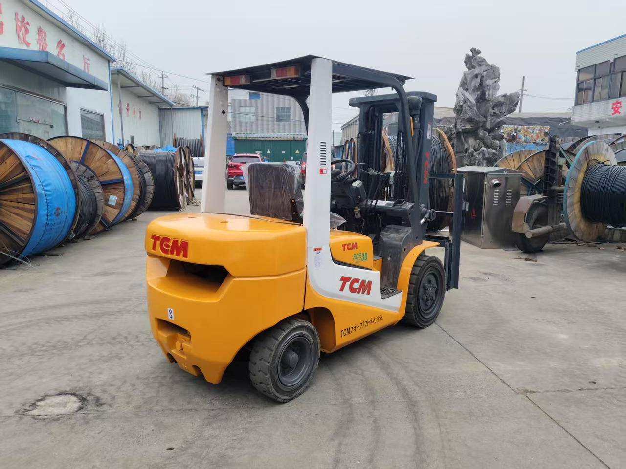 TCM FD30 Japan brand used 3 ton 4.5m diesel forklift Customizable mast clamps - Dieselový vysokozdvižný vozík: obrázek 5 TCM FD30 Japan brand used 3 ton 4.5m diesel forklift Customizable mast clamps - Dieselový vysokozdvižný vozík: obrázek 5
