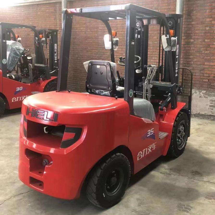 Heli brand new 3.5T diesel forklift(Clamp available) - Dieselový vysokozdvižný vozík: obrázek 4 Heli brand new 3.5T diesel forklift(Clamp available) - Dieselový vysokozdvižný vozík: obrázek 4