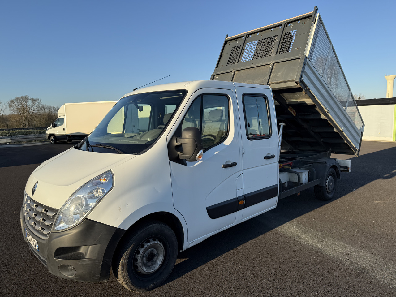 RENAULT MASTER 2.3DCI125 BENNE ACIER DOUBLE CABINE ROUE SIMPLE + REHAUSSE DE RIDELLE - Dodávka sklápěč: obrázek 2 RENAULT MASTER 2.3DCI125 BENNE ACIER DOUBLE CABINE ROUE SIMPLE + REHAUSSE DE RIDELLE - Dodávka sklápěč: obrázek 2