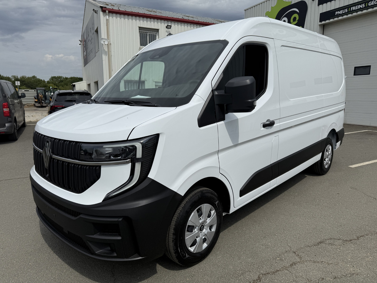 RENAULT MASTER 3T5 L2H2 EXTRA 2.0DCI150 - Furgon: obrázek 2 RENAULT MASTER 3T5 L2H2 EXTRA 2.0DCI150 - Furgon: obrázek 2