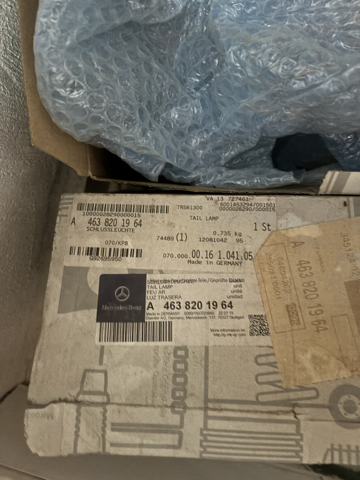 MERCEDES-BENZ G W463 G SERIES TAIL LIGHT - Zádní svítilna: obrázek 4 MERCEDES-BENZ G W463 G SERIES TAIL LIGHT - Zádní svítilna: obrázek 4