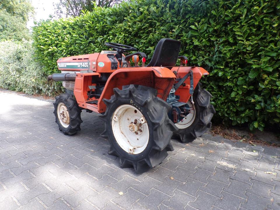 Kleintraktor Kubota B1402 - Malotraktor: obrázek 3 Kleintraktor Kubota B1402 - Malotraktor: obrázek 3