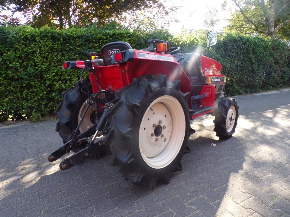Kleintraktor Yanmar F-7 - Malotraktor: obrázek 3 Kleintraktor Yanmar F-7 - Malotraktor: obrázek 3