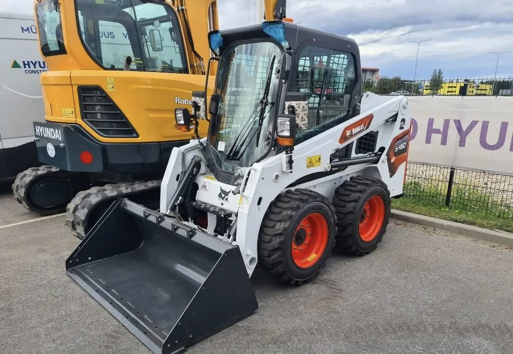 BOBCAT S450 - Smykový nakladač: obrázek 5 BOBCAT S450 - Smykový nakladač: obrázek 5