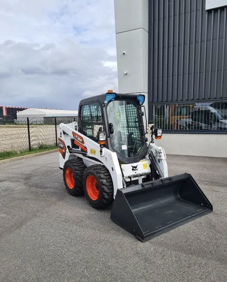 BOBCAT S450 - Smykový nakladač: obrázek 2 BOBCAT S450 - Smykový nakladač: obrázek 2