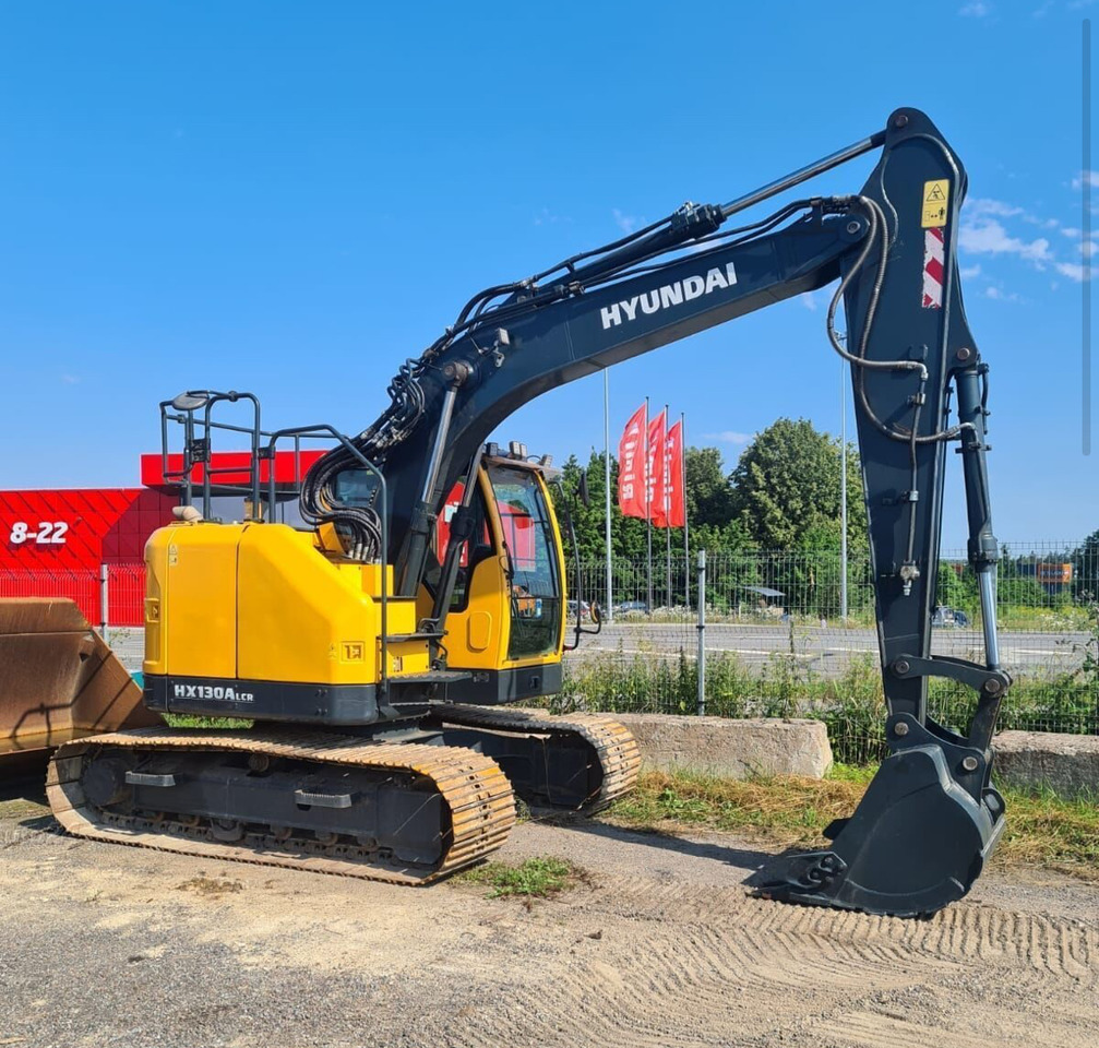 HYUNDAI HX130ALCR - Pásové rýpadlo: obrázek 1 HYUNDAI HX130ALCR - Pásové rýpadlo: obrázek 1