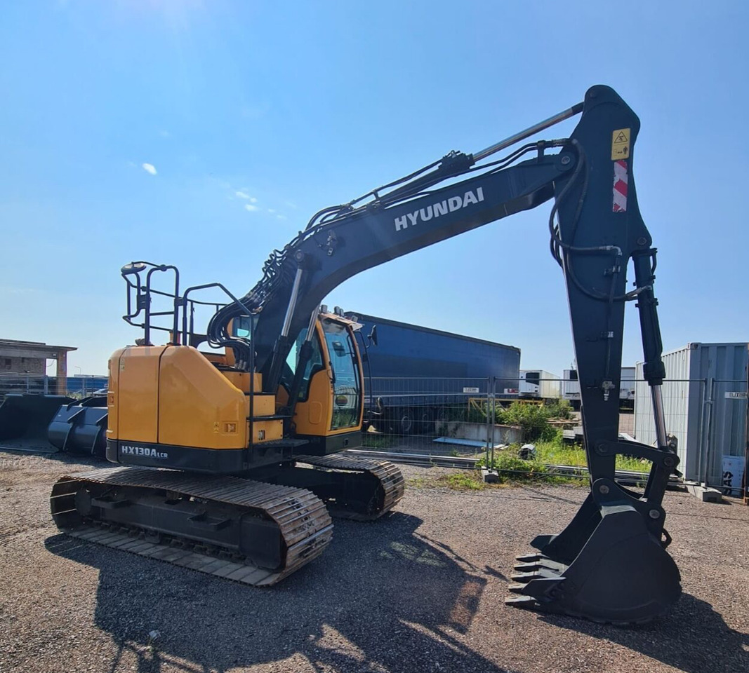 HYUNDAI HX130ALCR - Pásové rýpadlo: obrázek 3 HYUNDAI HX130ALCR - Pásové rýpadlo: obrázek 3